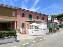 Albergo La Maria, hotel a Fiumaretta di Ameglia