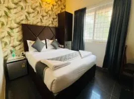 FabHotel Prime Golden Leaf