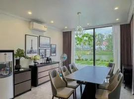 Coastal Pearl Escape