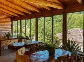 VEIS Country House