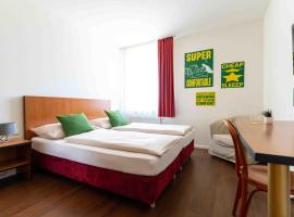 SLEEEP Hotel Sattledt、ザットレットのホテル