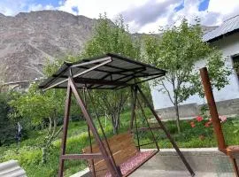 Pamir Garden Hostel -Havli