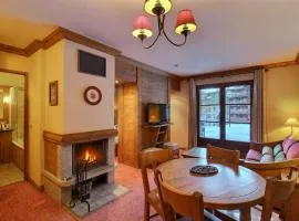 ARC 1950 - Suite de Prestige - Cheminée intérieur