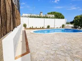 Chalet rústico con piscina y barbacoa, Valencia
