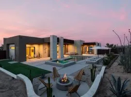 Windsong Modern compound w pool spa