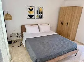 Central Livadia Studio Tilos