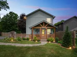 Mountain Views • Basecamp • West Jefferson home