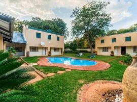 Guest Paradise Lodge