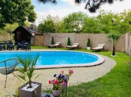 Pool House
