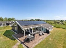 Holiday Home Serine - 800m from the sea by Interhome