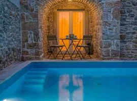 Countryside Holiday House Mir with private pool