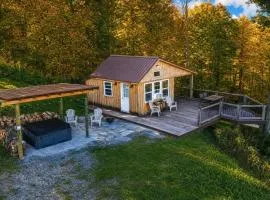 Cabin Getaway - Hot Tub, Scenic Views, Hiking