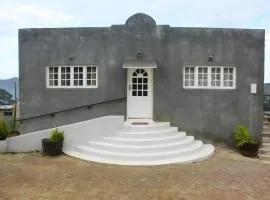 Grown-ups Getaway Guest House selfcatering