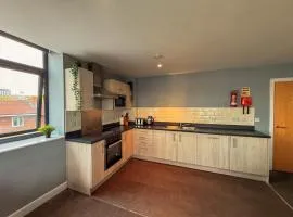 Modern 3 BRoom Quayside Apartment RIVER VIEWS