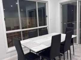 Cozy 4BedroomHouse Rental in Kellyville, Sydney
