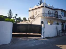 Villa LINA fronte Spiaggia
