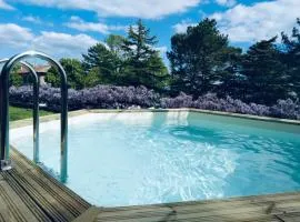 Corte del Sole piscina & giardino in Val d'Orcia