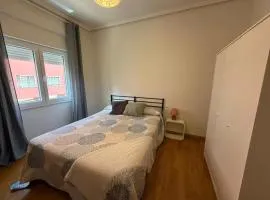 Amplia Habitación Cama Doble