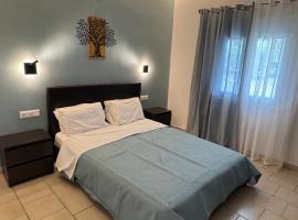 Studios Lainis, hotel in Toroni