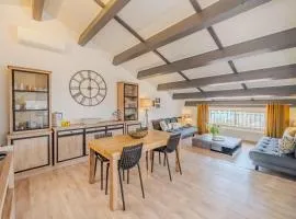 SUPERBE APPARTEMENT "HAUT de VILLA", VUE MER PANORAMIQUE, PISCINE
