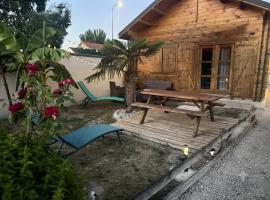 " domaine des chevrettes chalet cosy au cœur des châteaux ", hotel a Cour-Cheverny