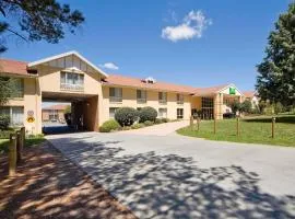 ibis Styles Canberra