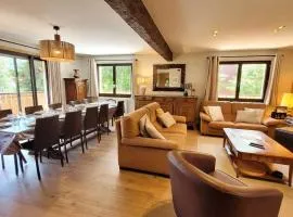 Chalet familial rénové, proche centre, capacité 12, parking, WiFi - FR-1-598-195