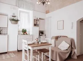 A L Tourist House - La Corte di Cavuor
