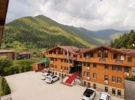 Ena Suites