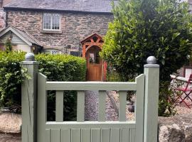 Abbey Cottage, מלון בלנגולן