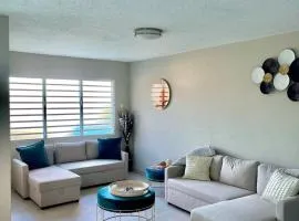 Modern 4BR Oasis