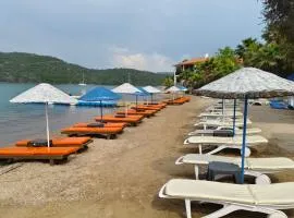 Bodrum Bosphorus Beachfront Villa for 9 people