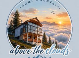 GomisMta-Luxury Cottage with Panor, hotelli kohteessa Ozurgetʼi