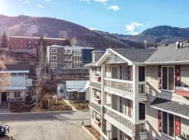 Alpenhof by All Seasons Resort Lodging