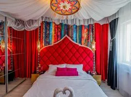 AC Arabian Nights Suite Romantic Moroccan Escape