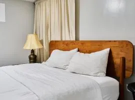 Joynest Haven - 1 bedroom with kitchen, mini living room, private entry