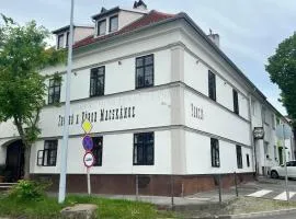 Fogadó a Kóbor Macskához