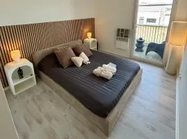 Chambre confortable avec terrasse proche Gare