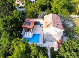 Amazing Home In Lanisce