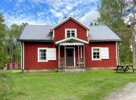 One-Bedroom Holiday Home In Vislanda