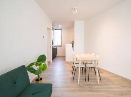 Spacious City Retreat with Balcony, hotel v Antverpách