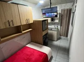 Apartaestudio cerca de mall plaza 203