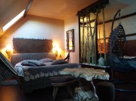 secret d une nuit chambres d hotes ,hotel ,a vicq prės de onnaing,avec piscine, Hotel in Valenciennes