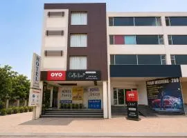Collection O by OYO Zirakpur - Patiala Road Formerly Hotel Anvay