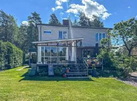4 Bedroom Stunning Home In Mariannelund