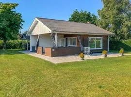 2 Bedroom Gorgeous Home In Hadsund