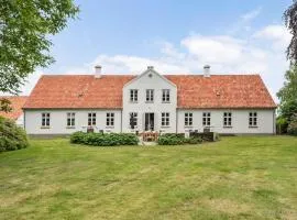 Cozy Apartment In Skanderborg With Wifi