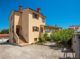 Apartments Buic