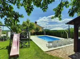 Villa Semy