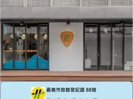 Light Hostel
